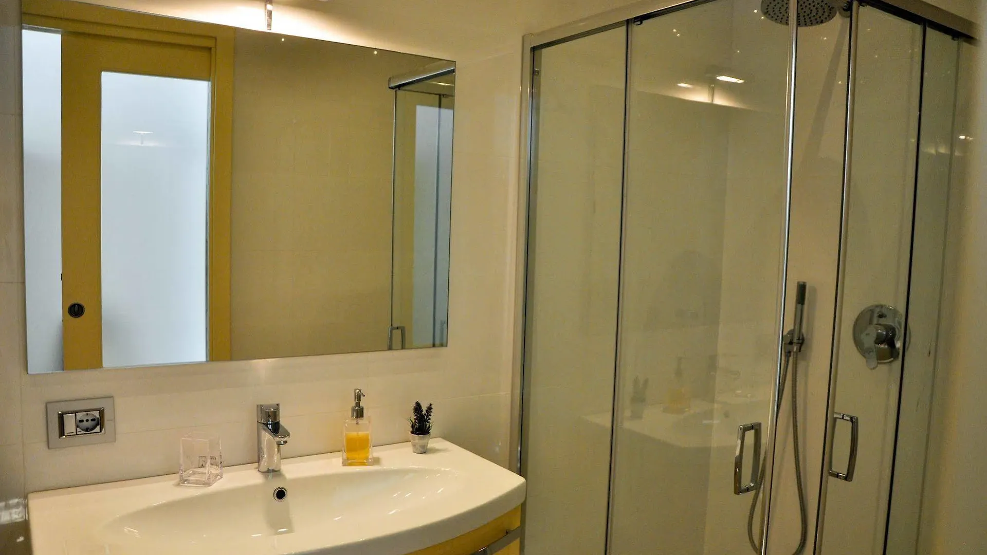 Piazza Erbe Suites Verona